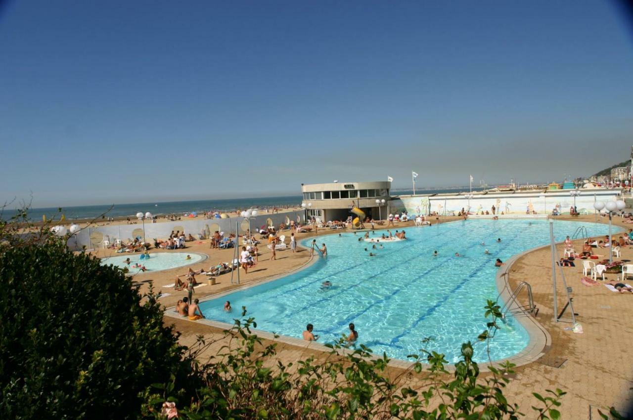 La Reine Des Plages Cls Deauville Trouville-sur-Mer Eksteriør bilde
